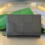 보테가 (징) 남성 대편格 지갑 클래식 편직 소가죽 그레이 649607