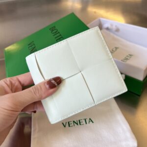 보테가 (징) 대편직 단지갑 핑크 원단 소가죽 649603