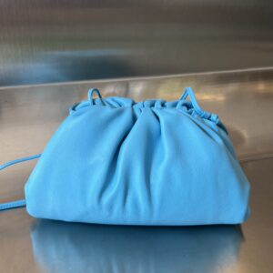 보테가 (징) 미니 크로스백 하늘색 576227