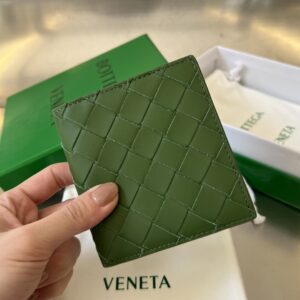 보테가 (징) 두折 수직형 짧은 지갑 소가죽 그린 749400