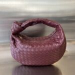 보테가 (징) 조디 미디움 와인 양가죽 백 690225