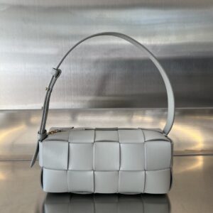 보테가 (징) 브릭 카세트 숄더백 그레이 729166