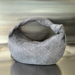 보테가 (징) 조디 대형 그레이 양가죽 백 600261