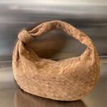 보테가 (징) 조디 대형 브라운 양가죽 백 600261