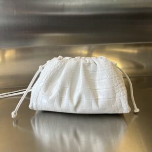 보테가 (징) 클라우드 백 화이트 악어가죽 585852