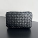 보테가 (징) 인트레치아토 중형 수납백 블랙 P690