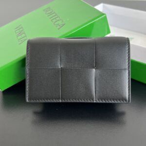 보테가 (징) 대형 편직 명함 지갑 블랙 679849