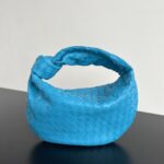 보테가 (징) 조디 중형 블루 양가죽 백 690225