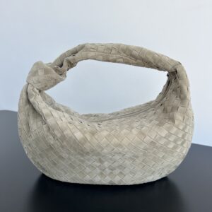 보테가 (징) 조디 대형 베이지 양가죽 백 600261