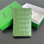 보테가 (징) 엮인 더블폴드 지퍼 지갑 그린 749940