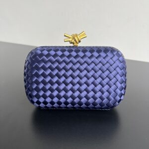 보테가 (징) BV Knot 실크 편직 클러치 밤색 717622