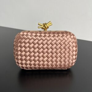 보테가 (징) BV Knot 미니 클러치 핑크 실크 위빙 717622
