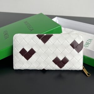 보테가 (징) 화이트 편직 가죽 하트 포인트 지갑 레드 593217