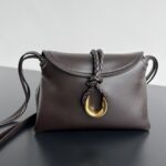 보테가 (징) 베이비 리베르타 숄더백 브라운 826147