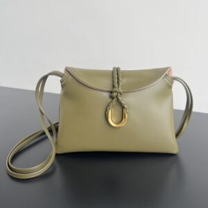 보테가 (징) 스몰 리베르타 핸드백 올리브 그린 806030