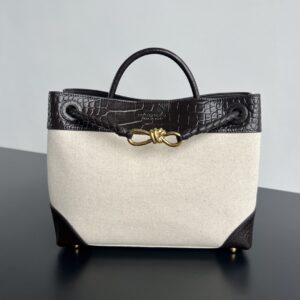 보테가 (징) 안디아모 크로코 패턴 캔버스 백 아이보리 743572