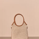 미우미우 (팬더) 아이비 미니 토트 아이보리 캔버스 백 5BA281