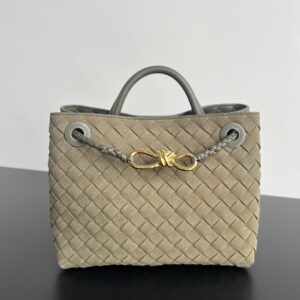 보테가 (징) 안디아모 미디움 그레이 캐비어 가죽 백 743568