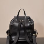 미우미우 (팬더) 백팩 블랙 5BZ042