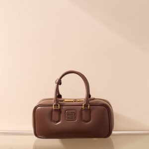 미우미우 (팬더) 아르카디에 중형 소가죽 백석양색 5BB148