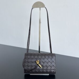 보테가 (징) 안디아모 미니 브라운 인트레치아토 소가죽 숄더백 836940