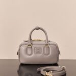 미우미우 (팬더) 아르카디에 소가죽 미니 그레이 5BB142