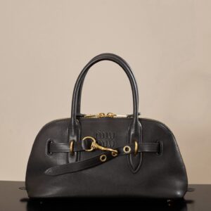 미우미우 (팬더) 어드벤처 베이쉘백 중형 블랙 5BB168