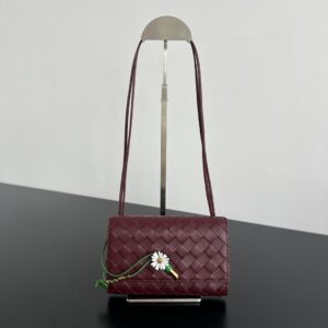 보테가 (징) 안디아모 소주름 국화 숄더백 버건디 838870