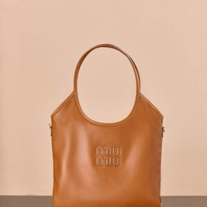 미우미우 (팬더) 아이비 대형 토트백 캐러멜 5BG231