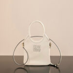 미우미우 (팬더) 아이비 미니 토트 백 크림 5BA281