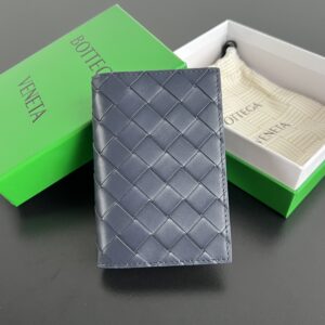 보테가 (징) 클래식 패스포트 케이스 네이비 소가죽 607482