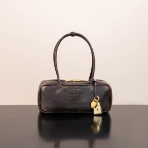 미우미우 (팬더) 비아 양가죽 소형 핸드백 빈티지 브라운 5BB173