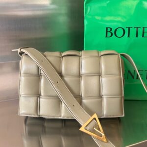 보테가 (징) 클러치백 그레이 70094