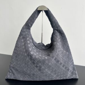 보테가 (징) 대형 홉 소가죽 백 그레이 763970