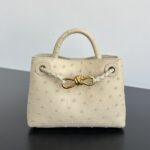 보테가 (징) 안디아모 오스트리치 백 크림 805232