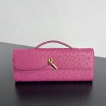 보테가 (징) 안디아모 핑크 타조가죽 클러치백 805241