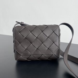 보테가 (징) 디아고 숄더백 남녀공용 브라운 795637