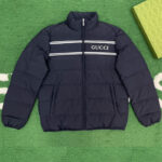 구찌 【잔디집】 네이비 블루 나일론 다운 패딩 자켓（레어）