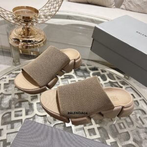 발렌시아가 스피드 2.0 리사이클드 니트 슬라이드 베이지