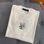 루이비통 [TJ공장]  X 타일러 블루밍 LV 인따르시아 시그니처 니트 크루넥 반팔 티셔츠