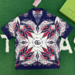 구찌 [ 잔디집 ]  반팔 셔츠 반다나 프린트 코튼 “2COLOR”