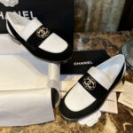 샤넬 【터보】 22K 배색 페이던트 CC로고 로퍼 “35SIZE – 41SIZE”（TJ공장）