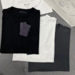 프라다 [TJ공장]  트라이앵글 로고 자수 반팔 티셔츠 “3COLOR”