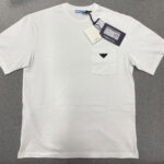 프라다 【TJ공장】 트라이앵글 포켓 반팔 티셔츠 화이트 （터보）