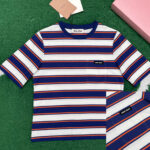 미우미우 [ 잔디집 ] 로고 패치 스트라이프 코튼 반팔 티셔츠